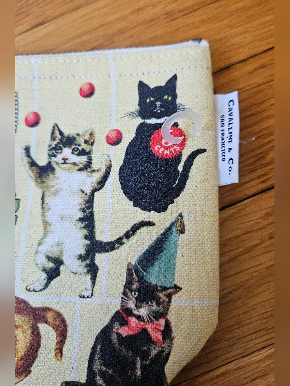 Cavallini & Co. Vintage Pouch - Vintage Cats
